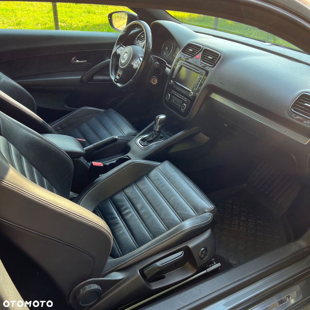 Volkswagen Scirocco 2.0 TSI R DSG - 13