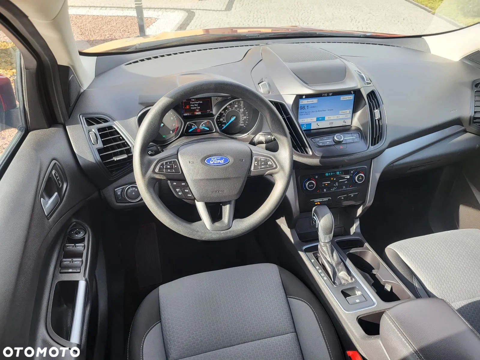 Ford Kuga - 16