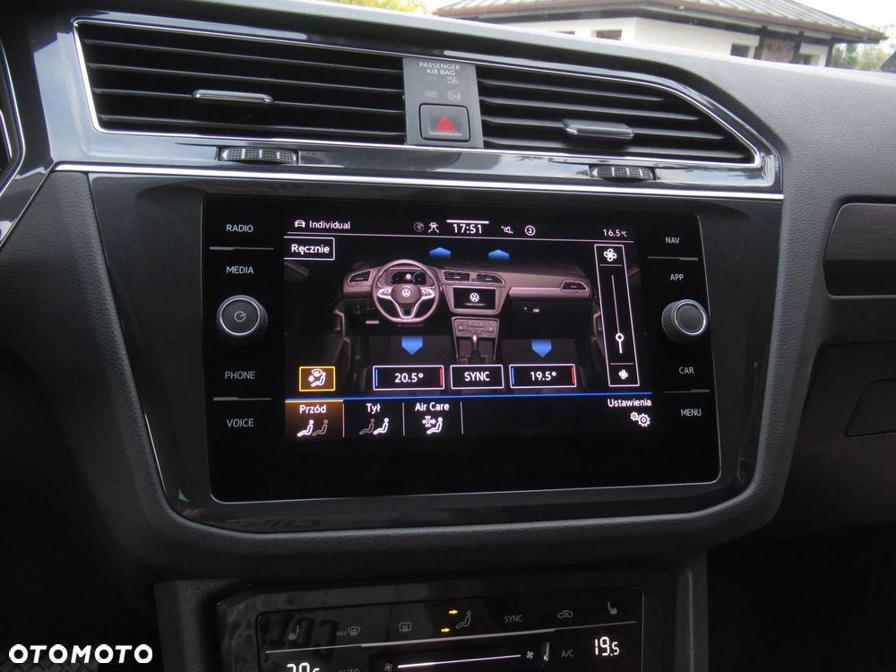 Volkswagen Tiguan 2.0 TSI 4Mot Elegance DSG - 31