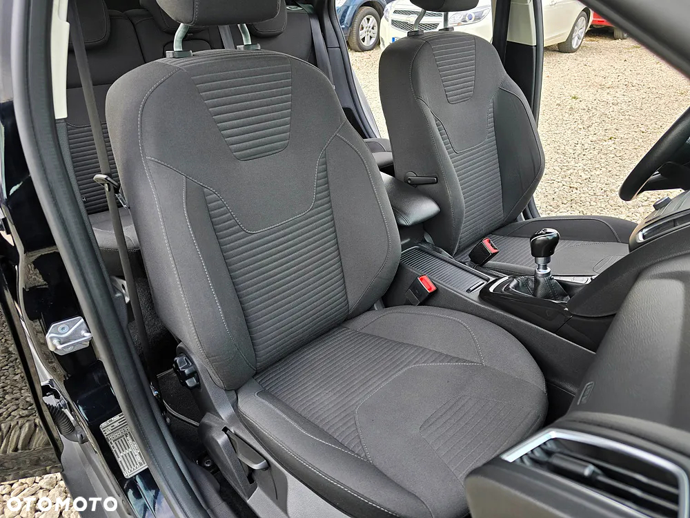 Ford Focus 1.5 EcoBlue SCR Titanium - 21
