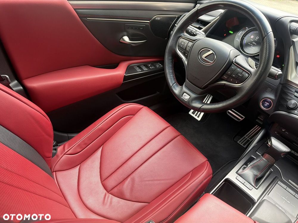 Lexus ES 300h F Sport - 14