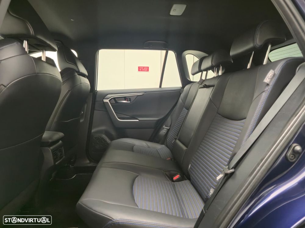 Toyota RAV4 2.5 HDF Square Collection - 15