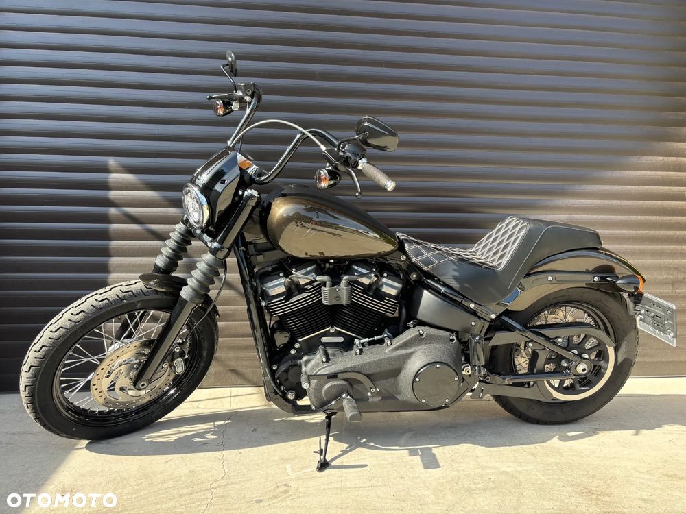 Harley-Davidson Softail - 1