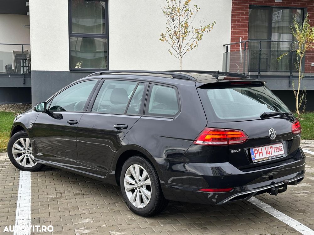 Volkswagen Golf 1.6 TDI SCR Comfortline - 3