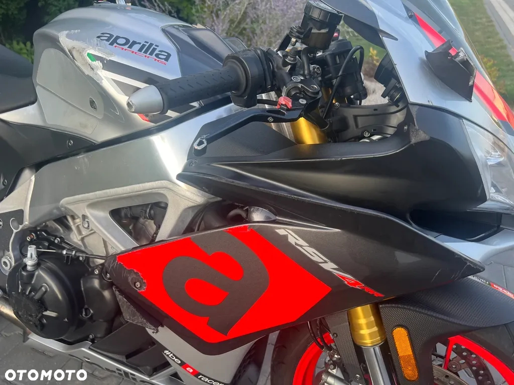 Aprilia RSV - 18