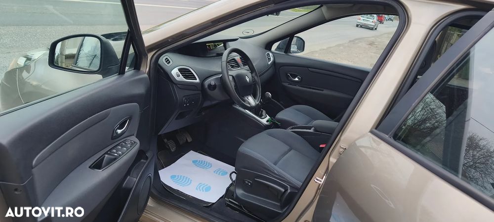 Renault Scenic TCe 130 Dynamique - 5