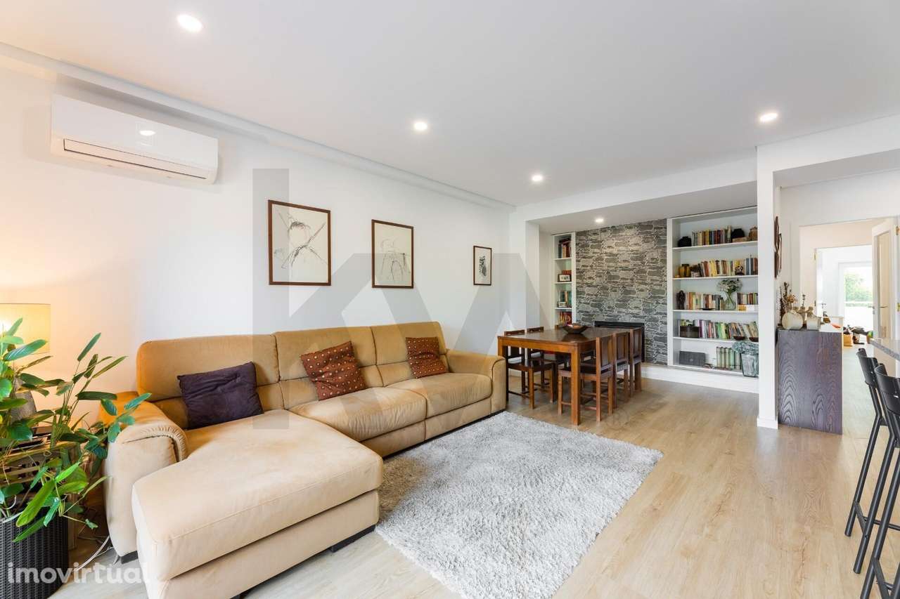 Apartamento T2 remodelado com garagem fechada em Nogueiró e Tenões, Br - Grande imagem: 2/23