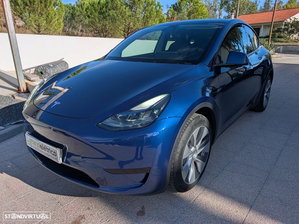 Tesla Model Y Standard - 2