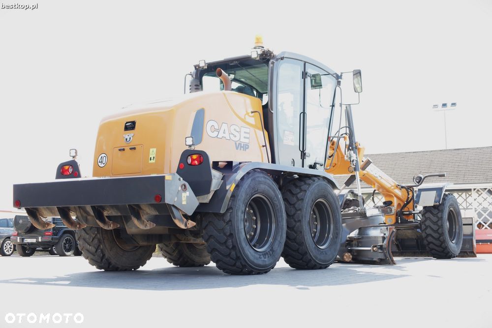 Case 856C - 8