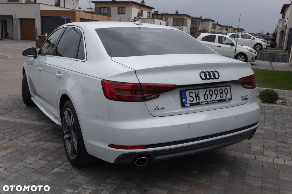 Audi A4 Limousine - 6