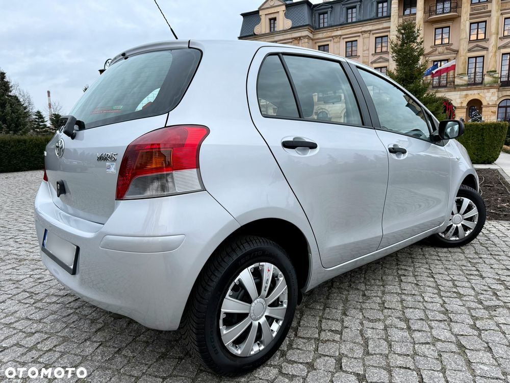 Toyota Yaris 1.0 Luna Start - 3
