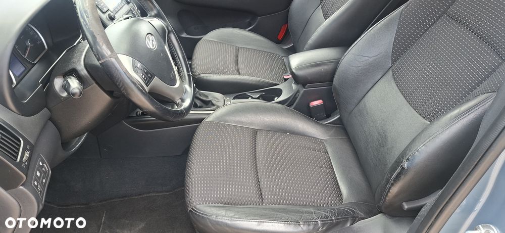 Hyundai i30 1.6 blue Comfort - 10