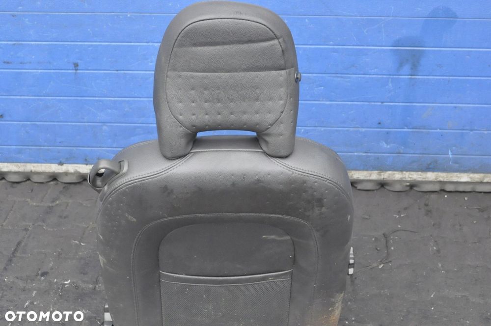 VOLVO C30 FOTEL KIEROWCY SKÓRA - 9