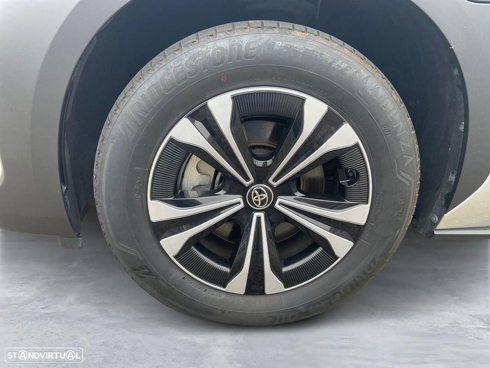 Toyota bZ4X - 17