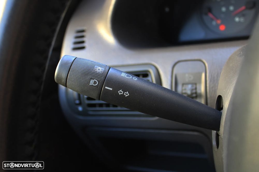 Fiat Punto Sport 16V - 35