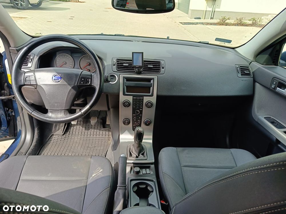 Volvo S40 2.0D DPF Momentum - 14