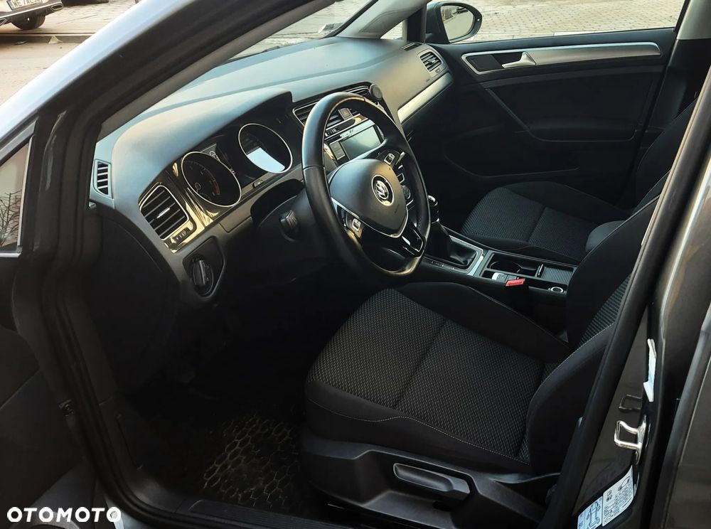 Volkswagen Golf 1.0 TSI City - 15