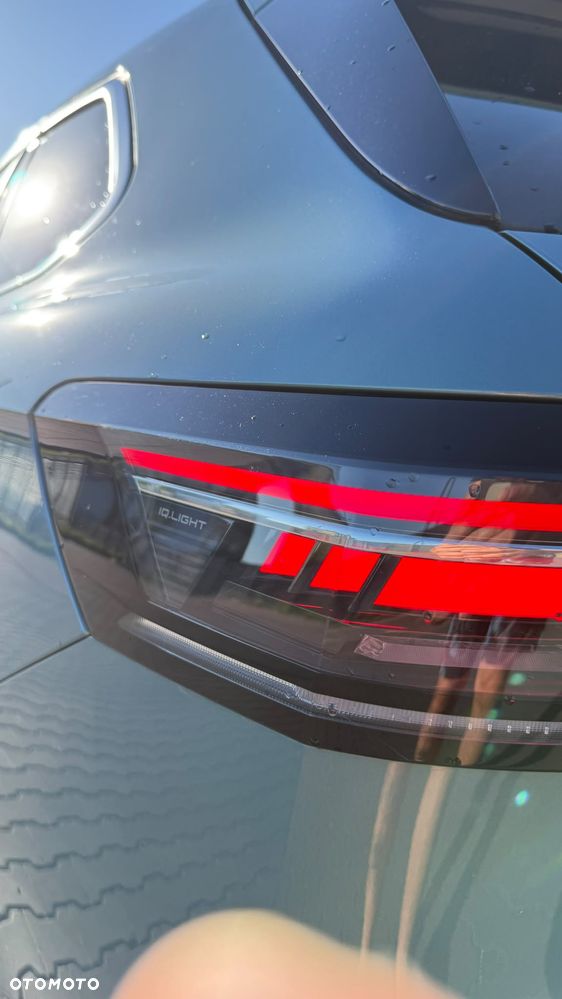 Volkswagen Passat - 7