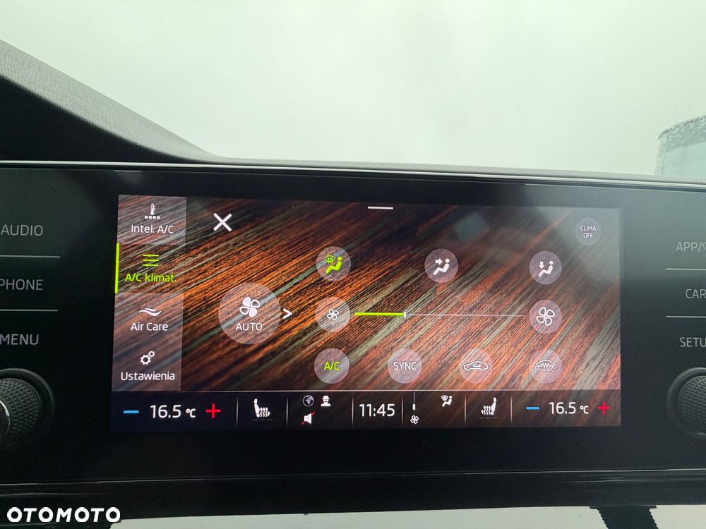 Skoda Octavia 2.0 TDI 4x4 Ambition DSG - 8