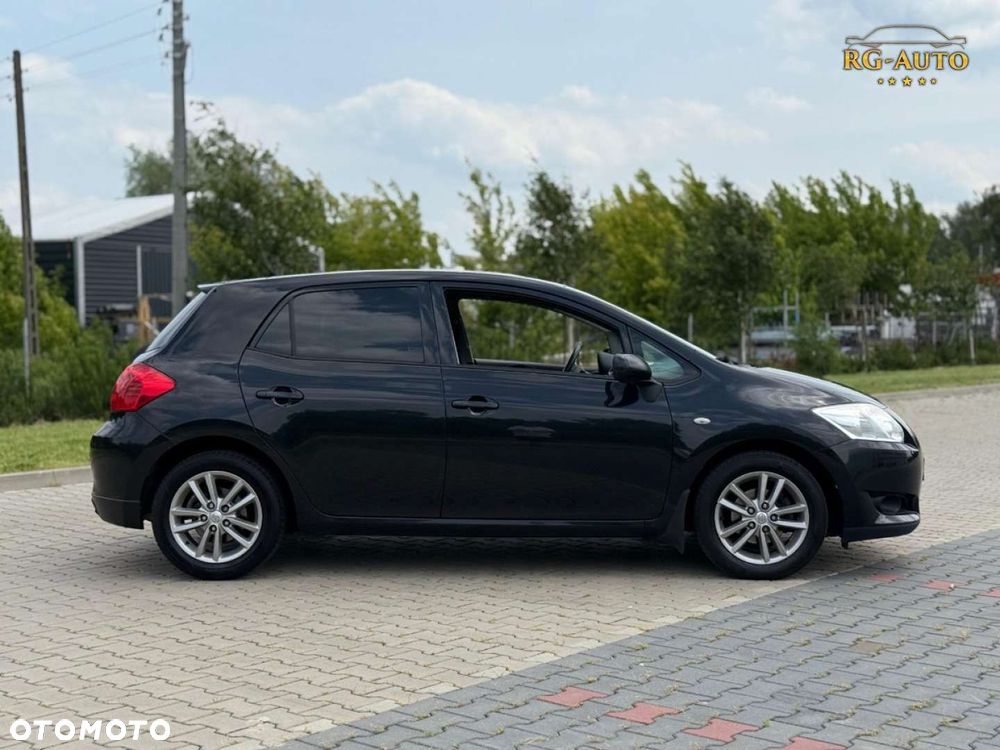 Toyota Auris - 5