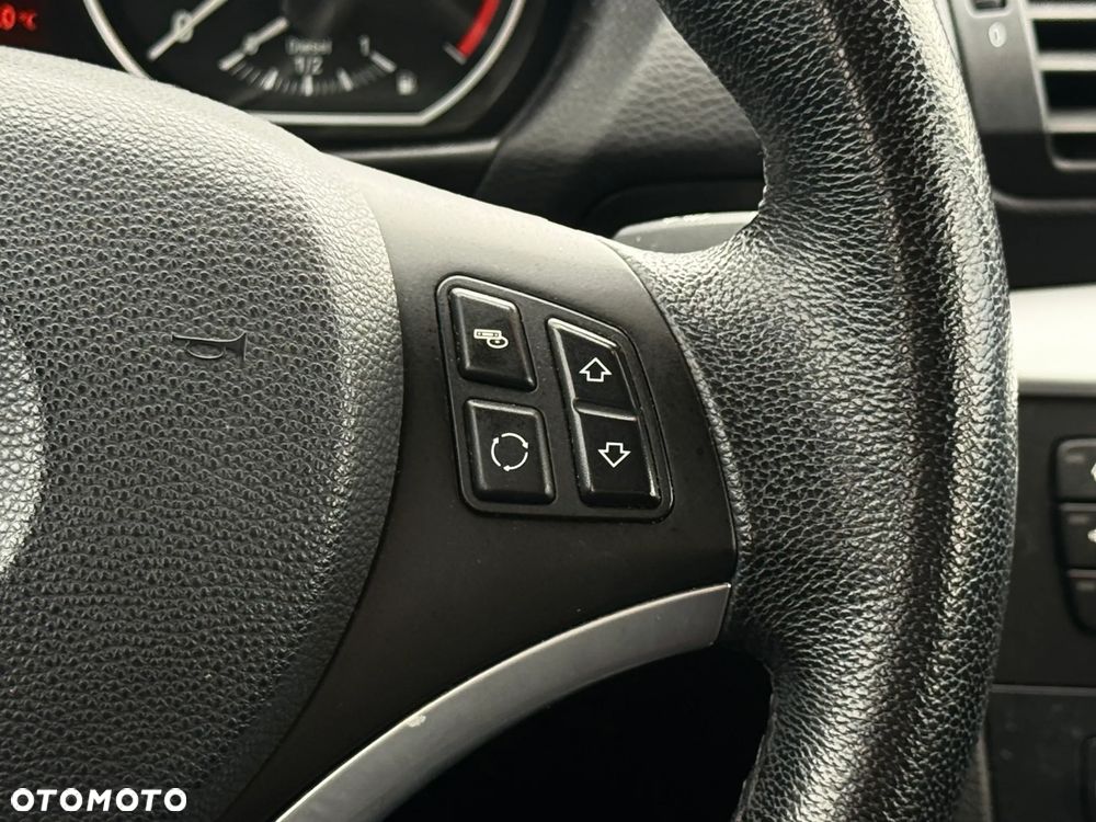 BMW Seria 1 - 19