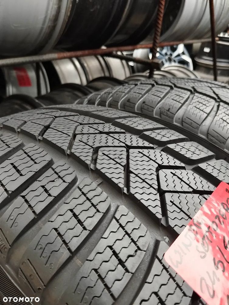 Pirelli Winter SottoZero 3 245 50 19 105 V 3PMSF run flat, * - BMW 2szt - 2