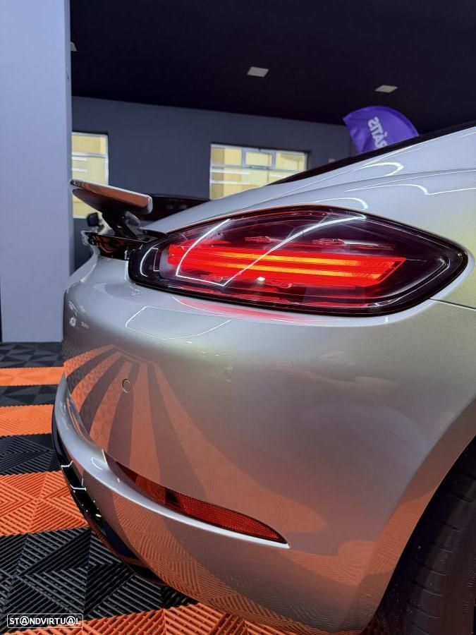 Porsche 718 Cayman - 29