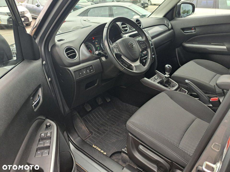Suzuki Vitara - 2