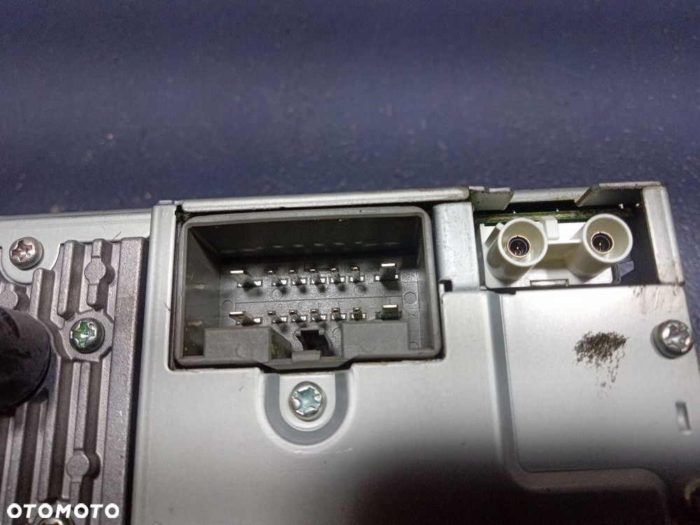 VOLVO S40 II V50 RADIO CD 30732860AA - 5