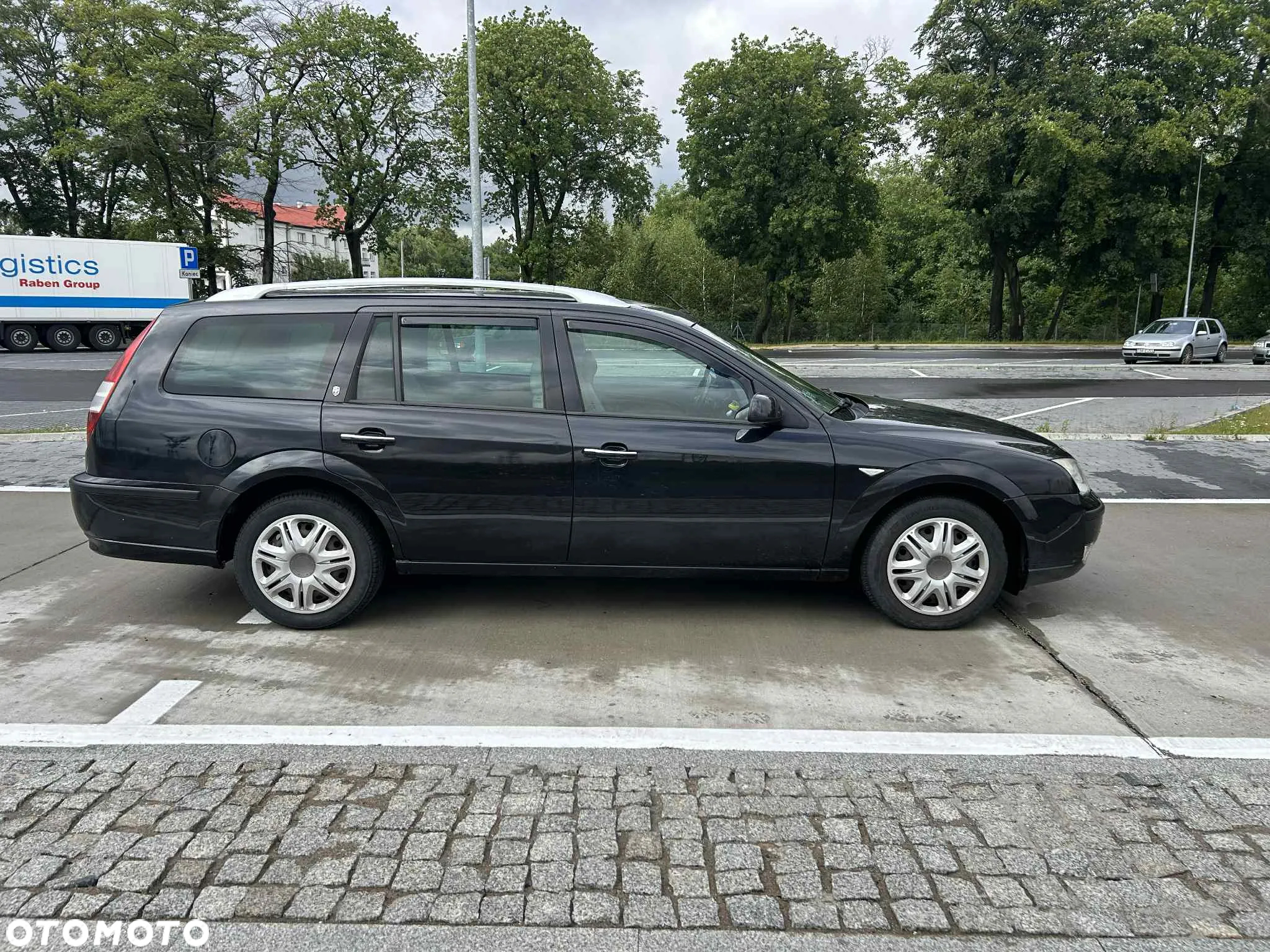 Ford Mondeo 2.0 TDCi Ambiente - 4