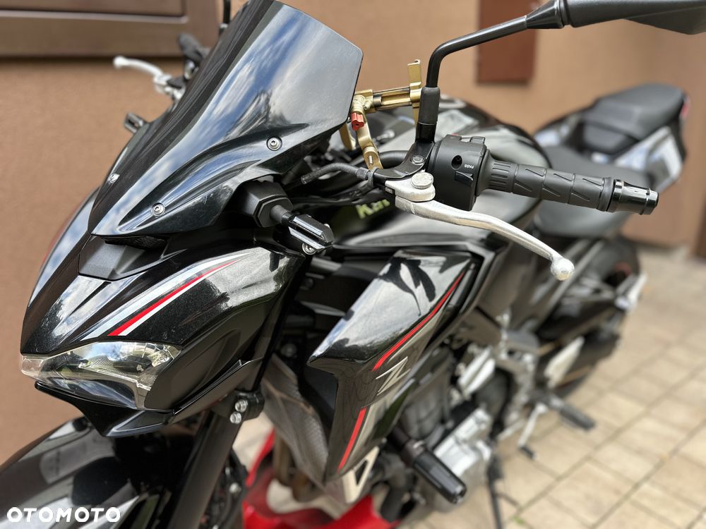 Kawasaki Z 900 - 20