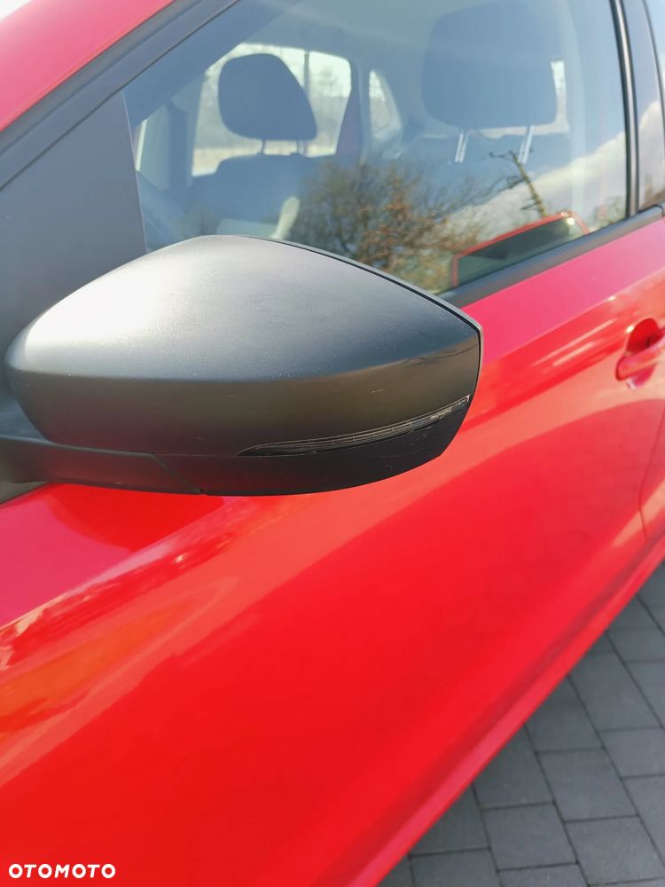 Volkswagen Polo - 14