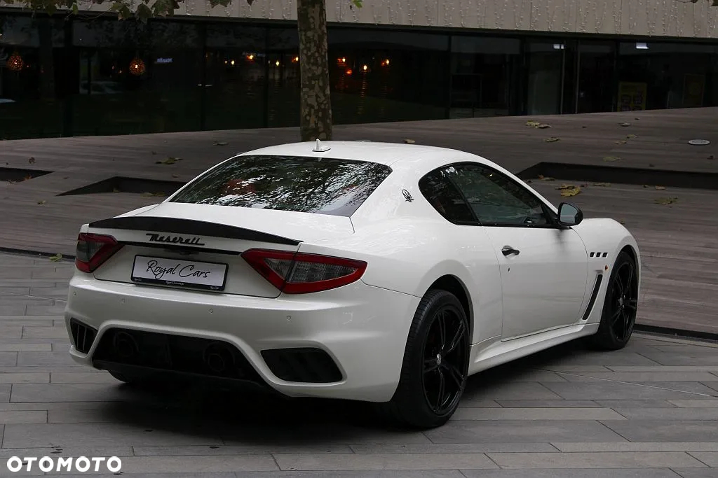 Maserati GranTurismo MC - 4