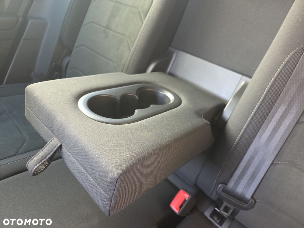 Volkswagen Tiguan - 27