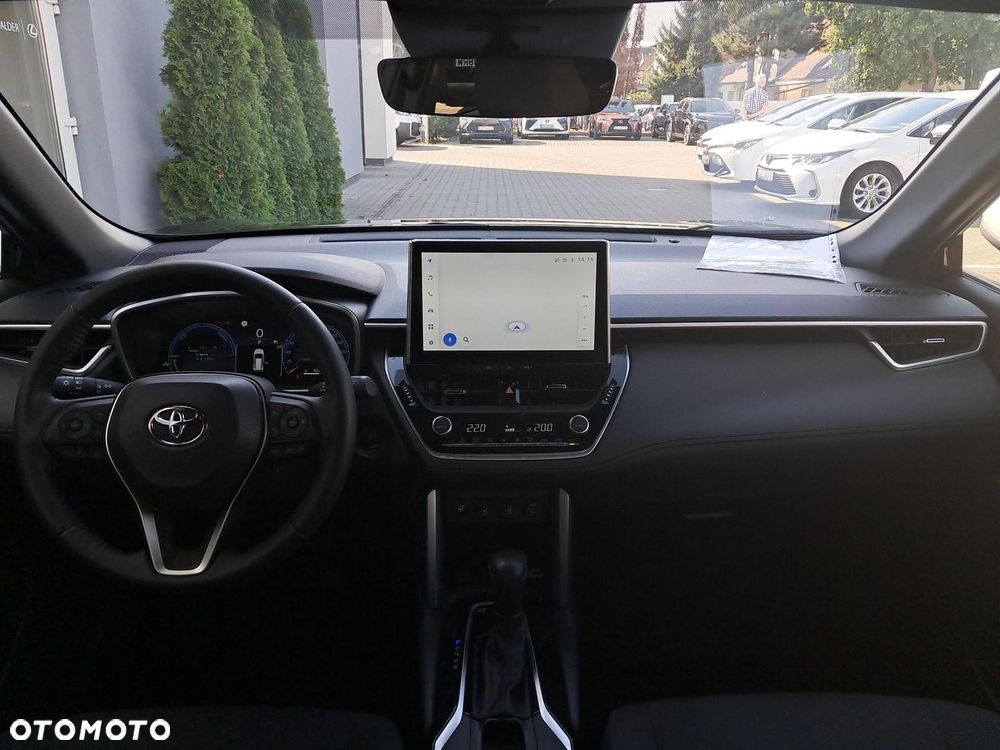 Toyota Corolla Cross - 26