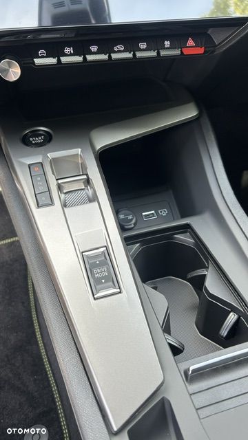 Peugeot 308 1.6 Hybrid PHEV GT E-DCS7 - 25