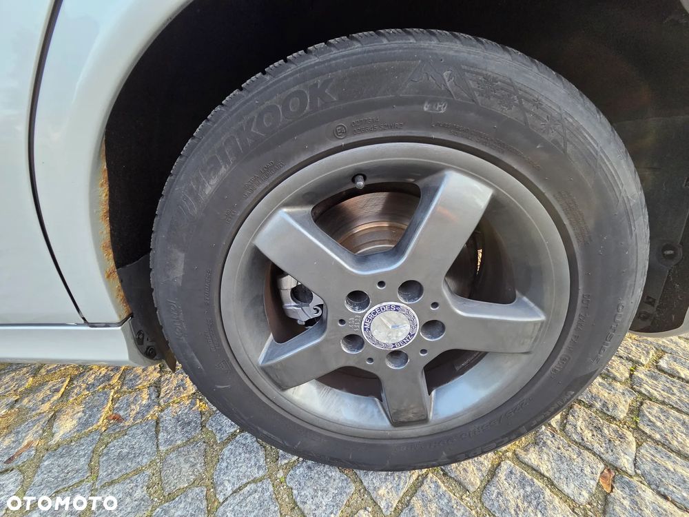 Mercedes-Benz Klasa E 220 CDI Classic BusinessEDITION - 15