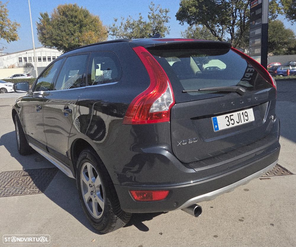 Volvo XC 60 2.0 D3 Drive Momentum Start/Stop - 4