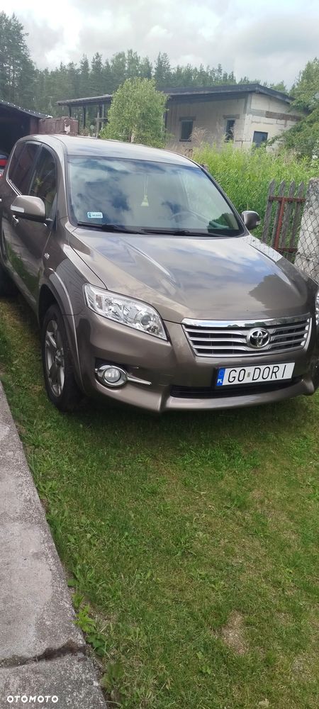 Toyota RAV4 2.2 D-CAT Premium - 1