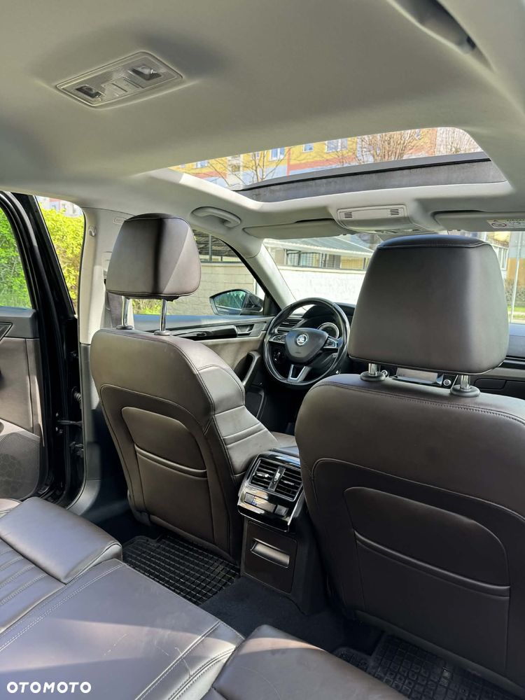 Skoda Superb 2.0 TDI L&K DSG - 7