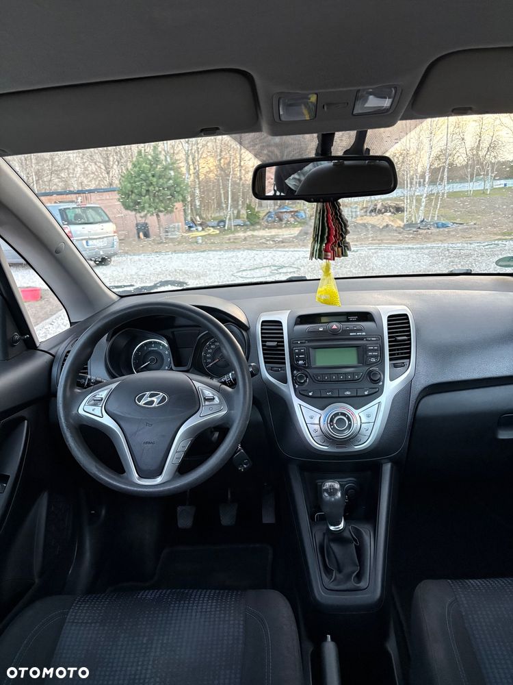 Hyundai ix20 - 11