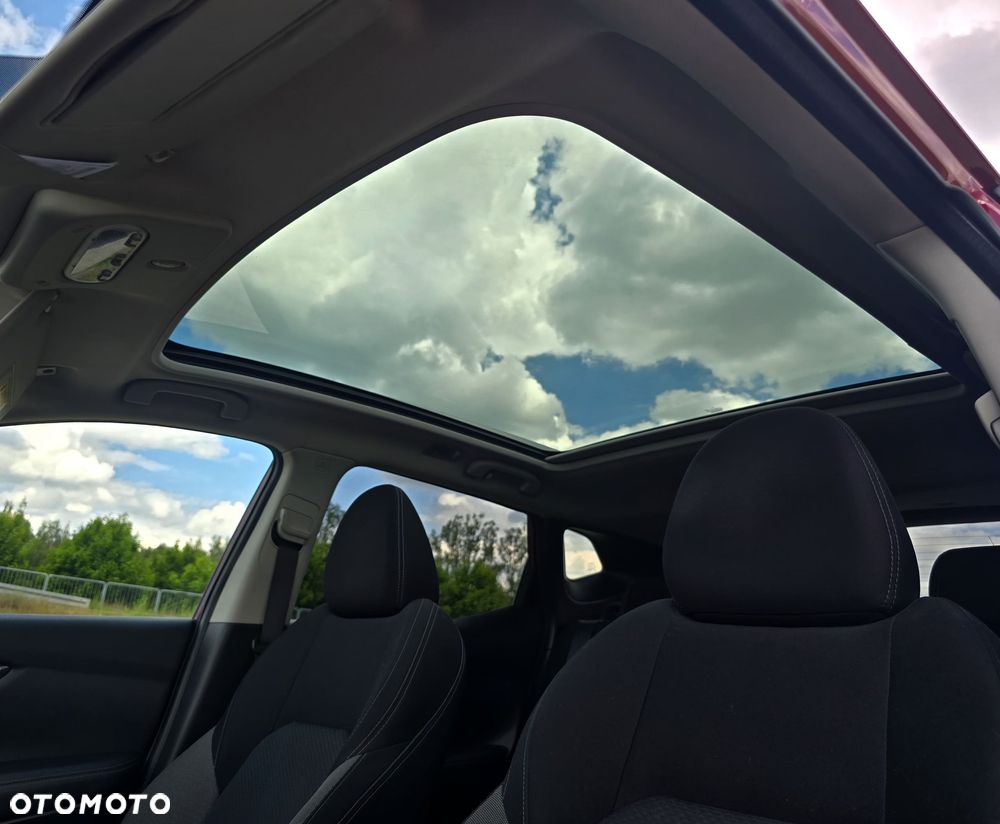 Nissan Qashqai 1.5 dCi N-Connecta - 23