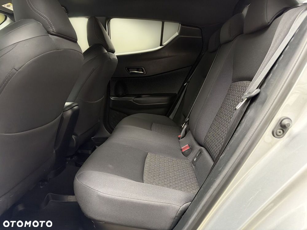 Toyota C-HR 2.0 Hybrid Style - 25