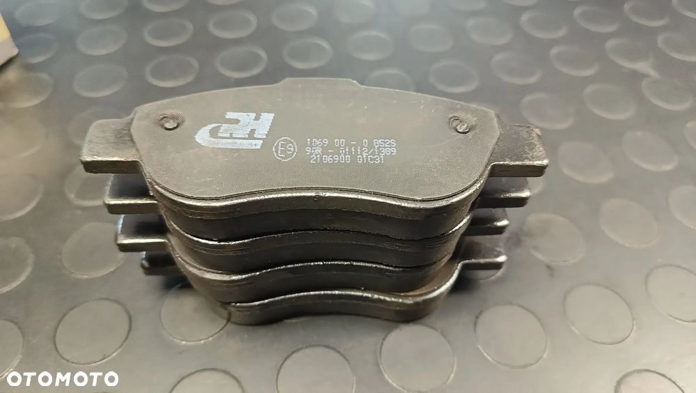 Klocki hamulcowe przód Renault Scenic II Nr producenta 2106900 - 2