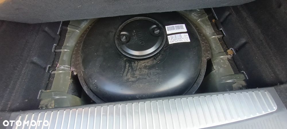 Opel Astra 1.4 Turbo Cosmo - 25