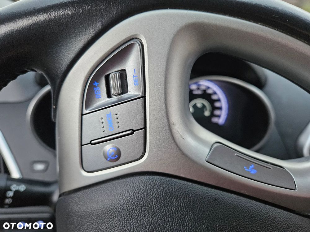 Hyundai ix35 2.0 Premium 2WD - 17