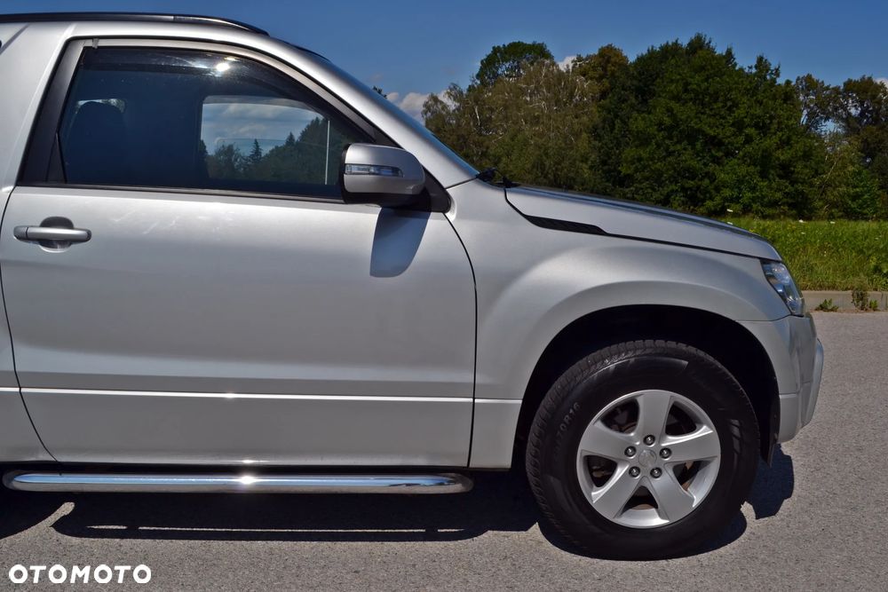 Suzuki Grand Vitara - 12