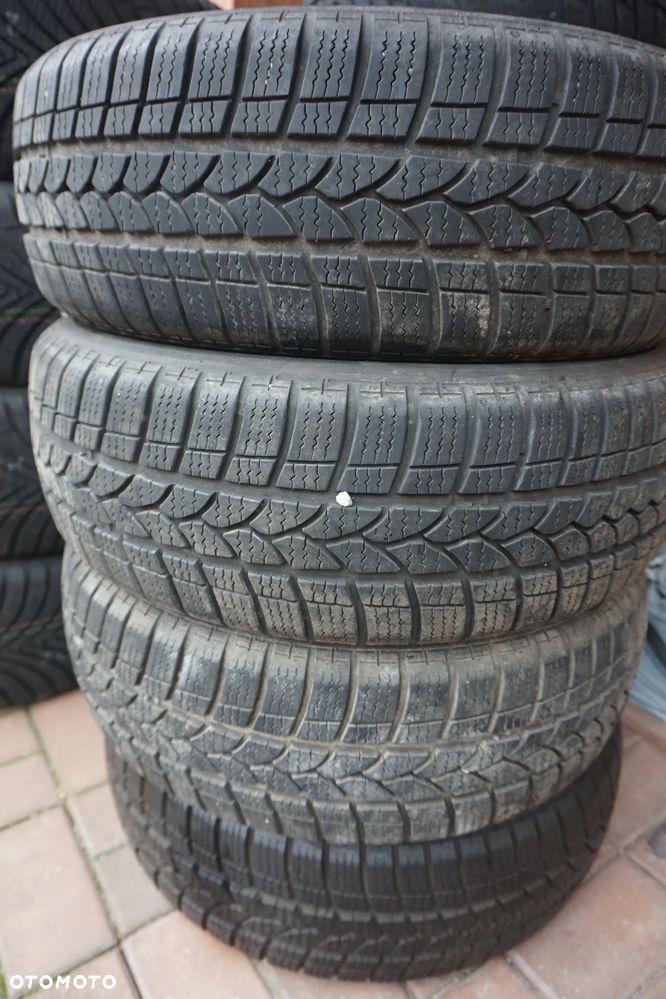 Skoda RAPID Spb 1.0 TSI Ambition - 15