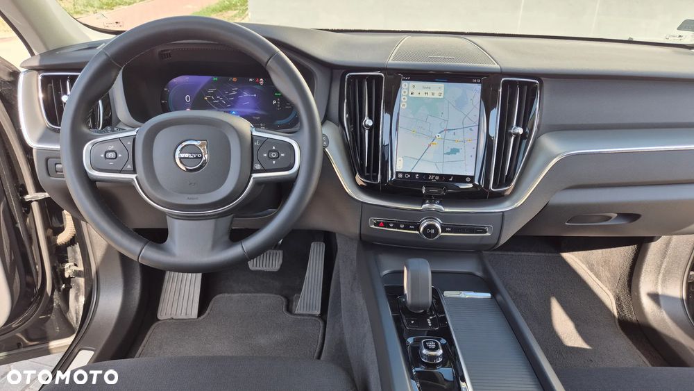 Volvo XC 60 T6 AWD Plug-In Hybrid Inscription Expression - 11