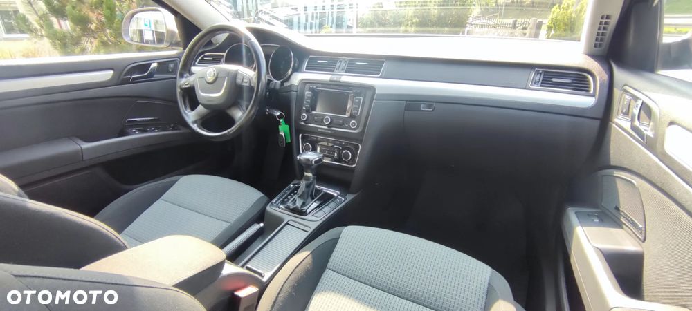 Skoda Superb 1.8 TSI Elegance DSG - 14